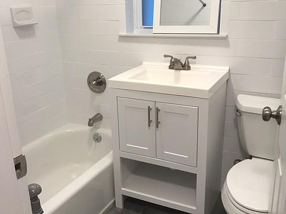 4th image of 44 Robertson Ave APT 2