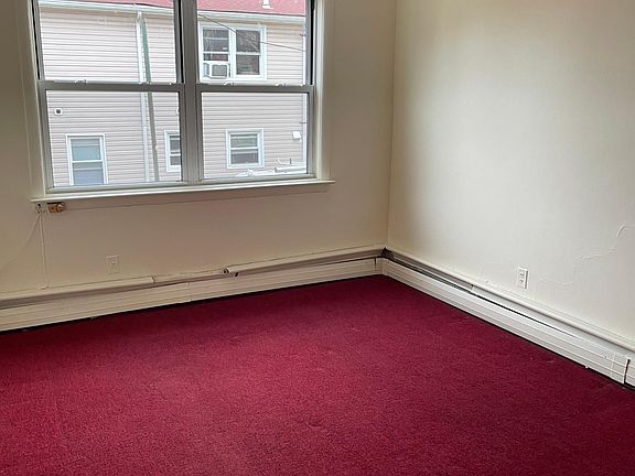 4th image of 235-08 Hillside Ave #1