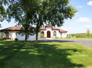 9446 Meadowsweet Dr, Belvidere, IL 61008