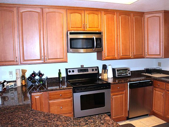 3rd image of 929 E El Camino Real APT 227K