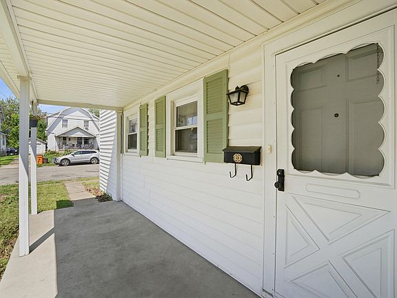5th image of 106 Snyder St