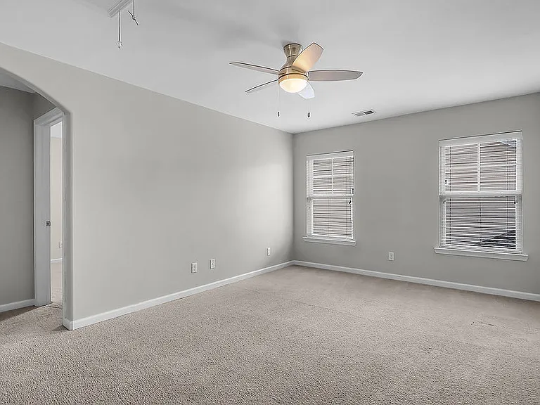 149 Tahoe Dr — Photo 26