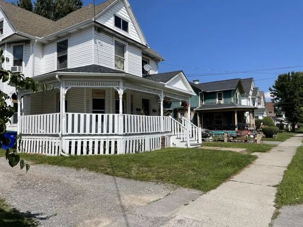 407 E Center St #1, Medina, NY 14103