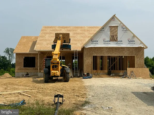 513 Greenbrook Dr, Milford, DE 19963