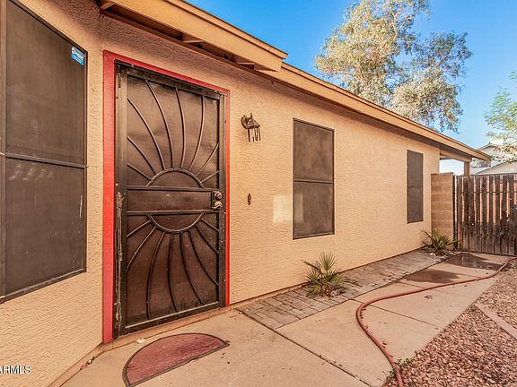 3rd image of 8720 W AMELIA Avenue
