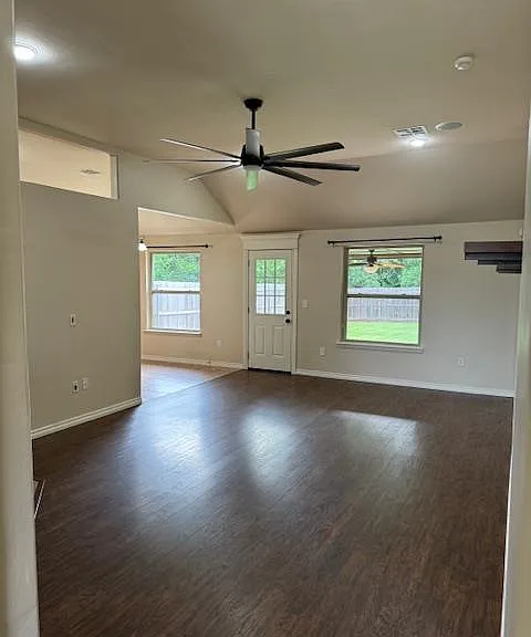 3205 Sahoma Trl — Photo 5