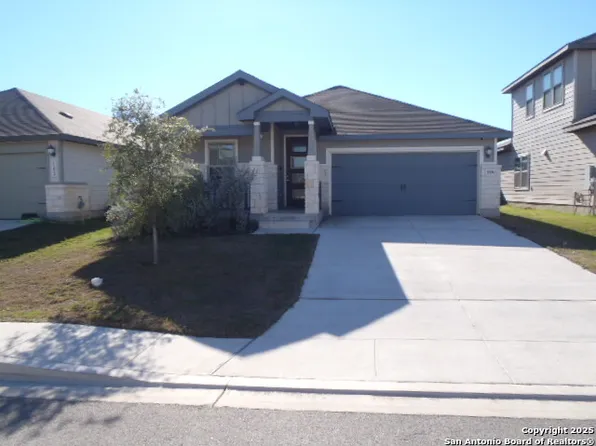 1250 Lennea Garden, New Braunfels, TX 78130