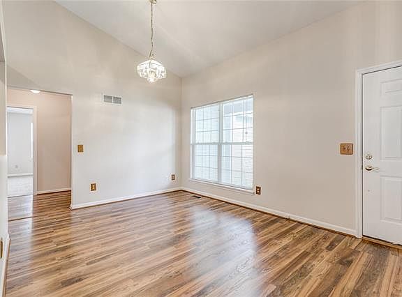 2nd image of 16389 Hampden Pl