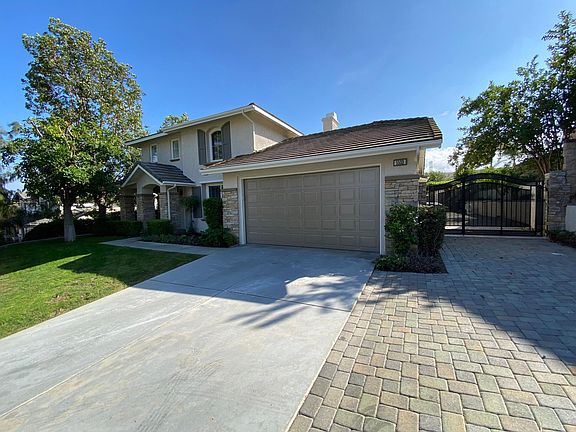 3rd image of 5533 Pine Ave