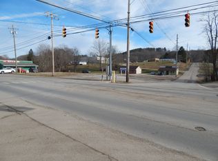 902 E Main St, Harrisville, WV 26362