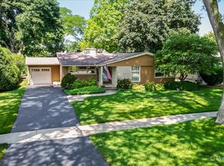 1327 S 3rd St, St Charles, IL 60174