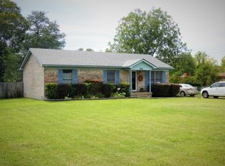 399 Oakrun Dr, Mount Washington, KY 40047