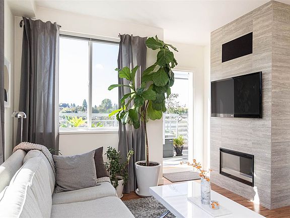 4th image of 683 E 27th Ave #306