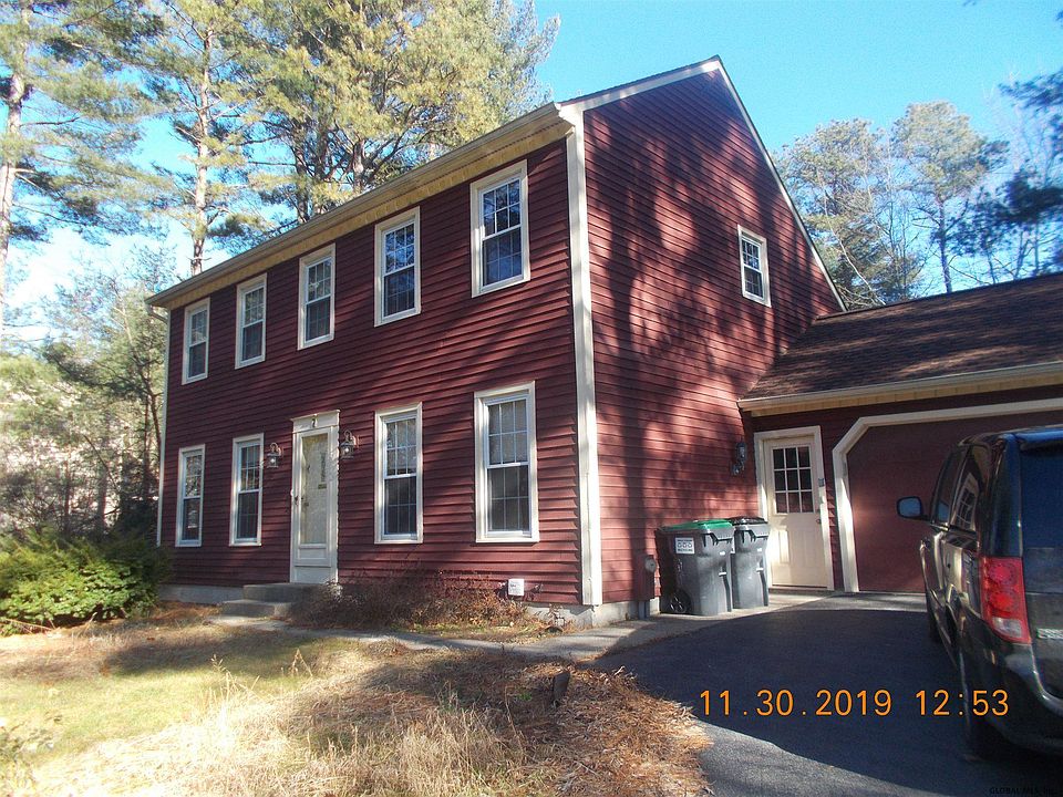 1st image of 7 Sycamore Dr