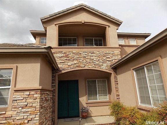 2nd image of 1047 Bevinger Dr