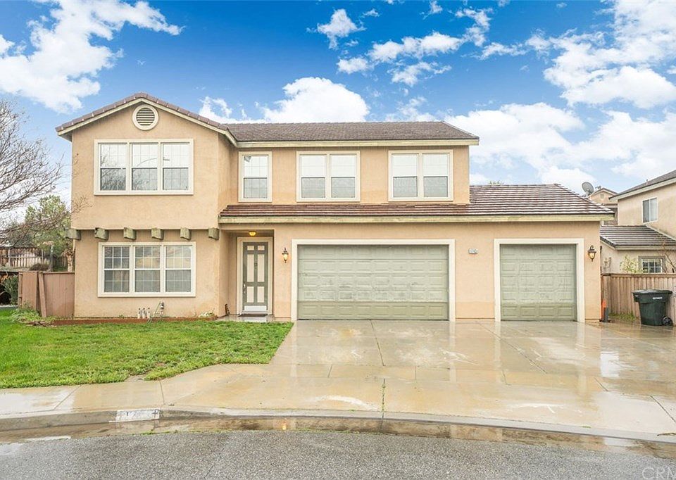 1st image of 1743 Tustin Ct