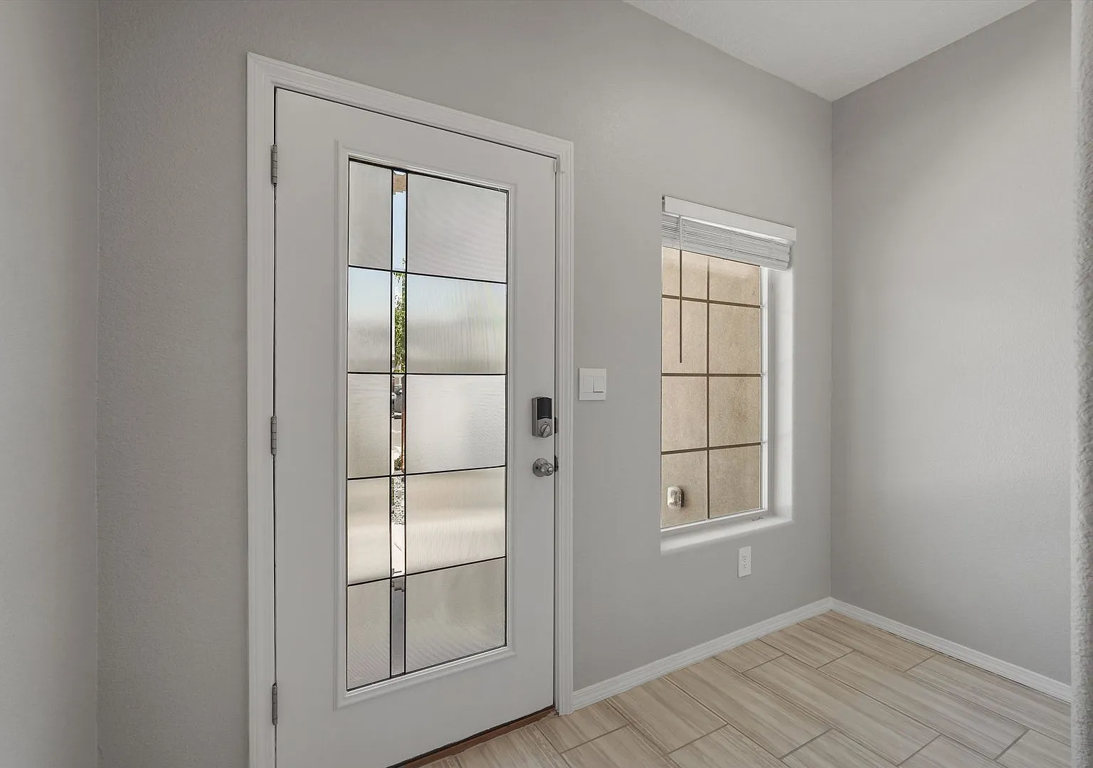 Rent Special! | Great Location! | Newer Modern Home| Spacious home and Yard | Move-In Ready!! — Photo 3