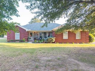 106 Janet Ln, Pocola, OK 74902