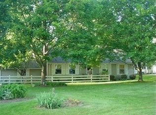 199 Harmon Rd, Aurora, OH 44202