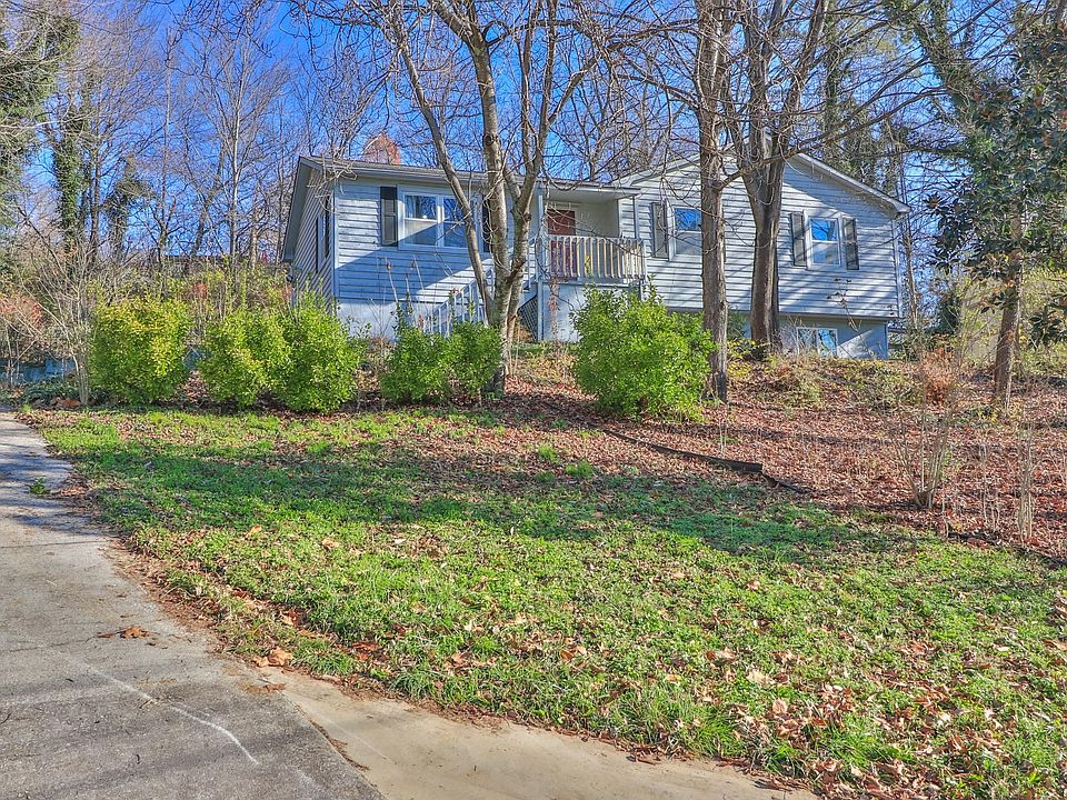 1st image of 7816 Jefferson Oaks Dr