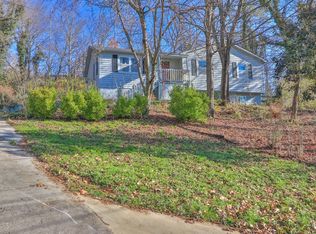 7816 Jefferson Oaks Dr, Knoxville, TN 37938