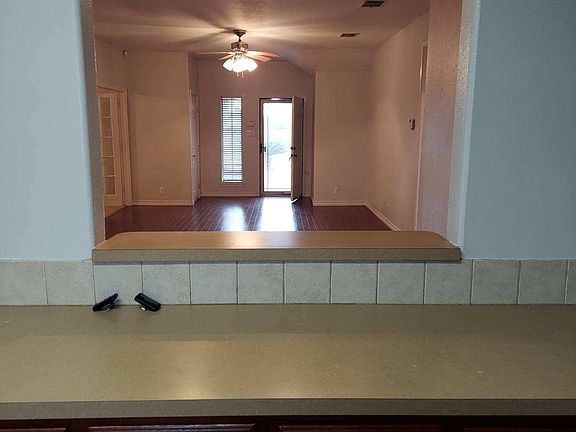 Kitchen to living room