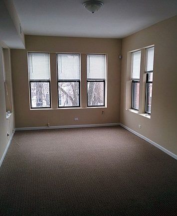 2nd image of 3350 W Evergreen Ave #7