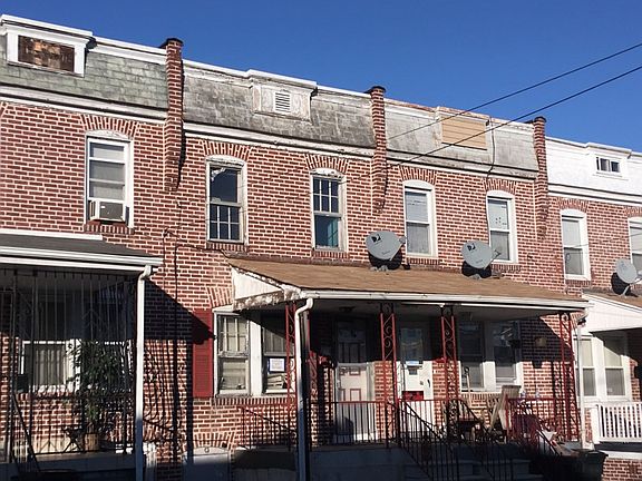 3rd image of 1707 W 2nd St