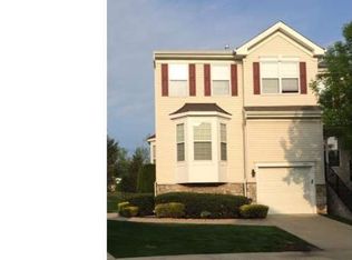 353 Huntington Dr, Riverside, NJ 08075