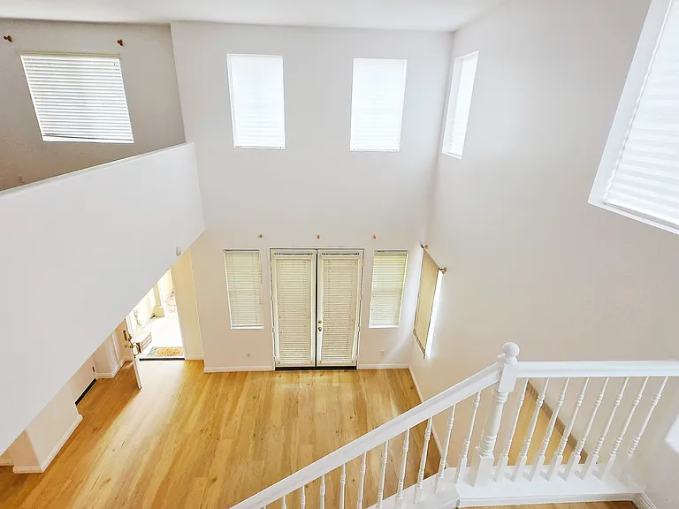34619 Chinaberry Dr — Photo 14