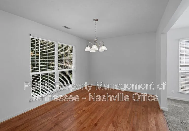 136 E Hbr — Photo 10