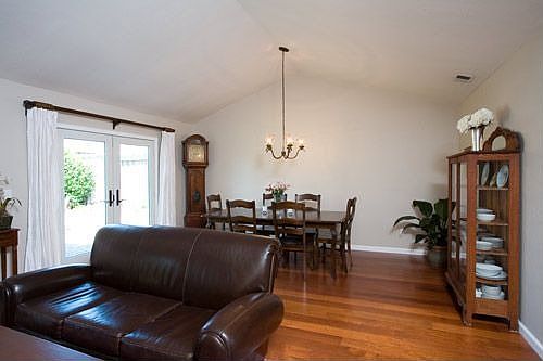 5th image of 1572 Mizzen Ln