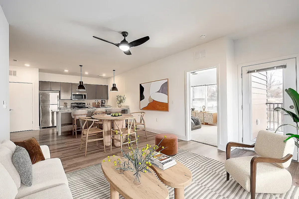 5 Row Apartments — Photo 3