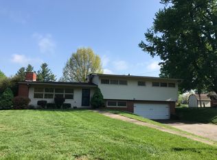 4294 Brush College Rd, Floyds Knobs, IN 47119