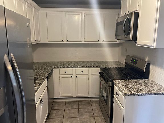 Gas Stove and Microwave