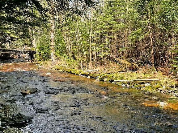 5th image of W Side Road West Side Country
