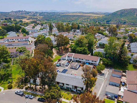 2nd image of 3643 Harbor Crest Way