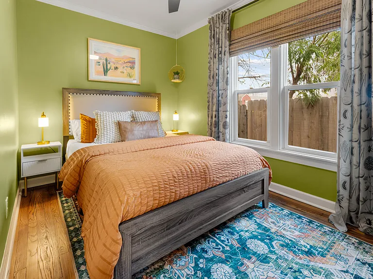 701 S Sowell St #701 — Photo 14