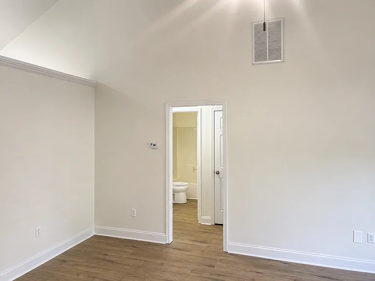 206 Woodhaven Dr — Photo 17