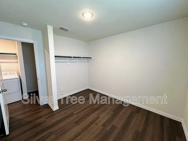 2914 Jones St #A — Photo 16