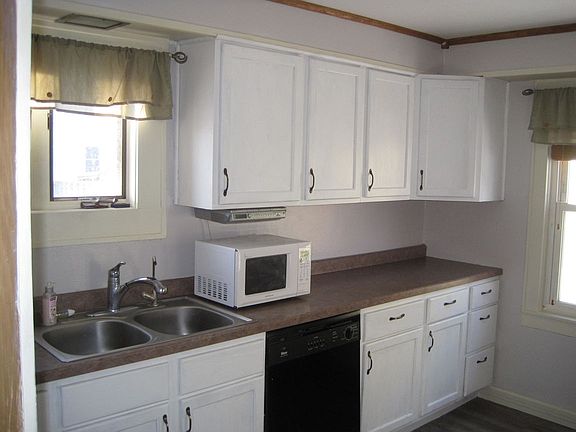4th image of 418 N Park Ave