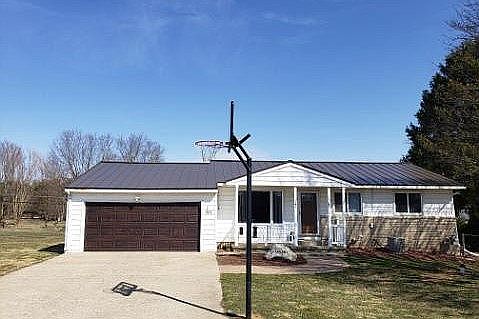 new metal roof 4-2021