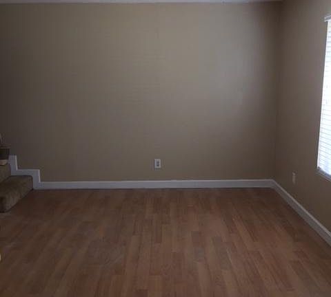 4th image of 142 Valencia Dr #142