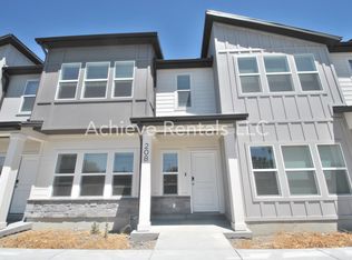 208 W 3175 S, Logan, UT 84321