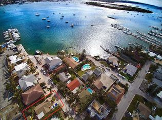 320 E 25th St, Riviera Beach, FL 33404