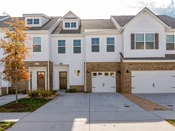 12432 Petrel Xing, Midlothian, VA 23112