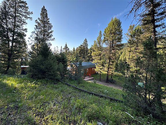 3rd image of 50 Juniper Ridge Ln