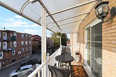 Sold by Century 21 Melanie Kishk Realty