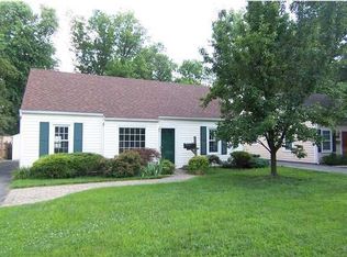 2718 Alanmede Rd, Louisville, KY 40205