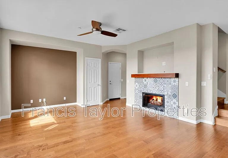 2621 Matera Ln — Photo 5
